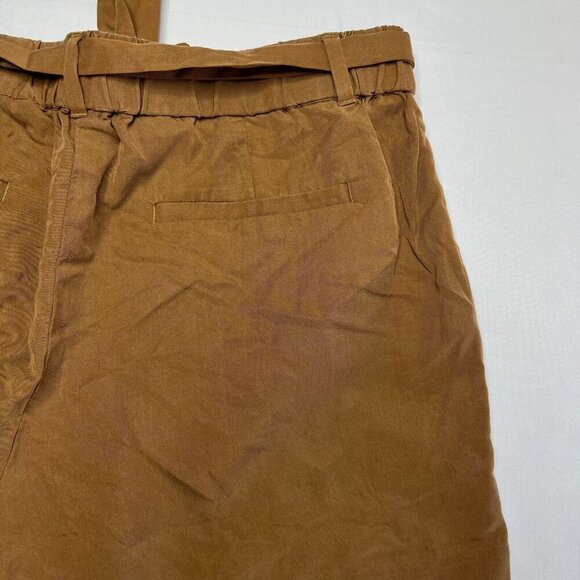 Ann Taylor 100% Lyocell Elastic Waist Belted Shorts Brown Size 8 - Picture 6 of 8